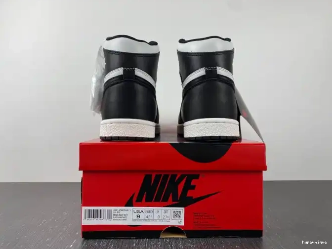 HYPE BQ4422-001 High White Retro 1 Jordan (2023) 85 Black 0425